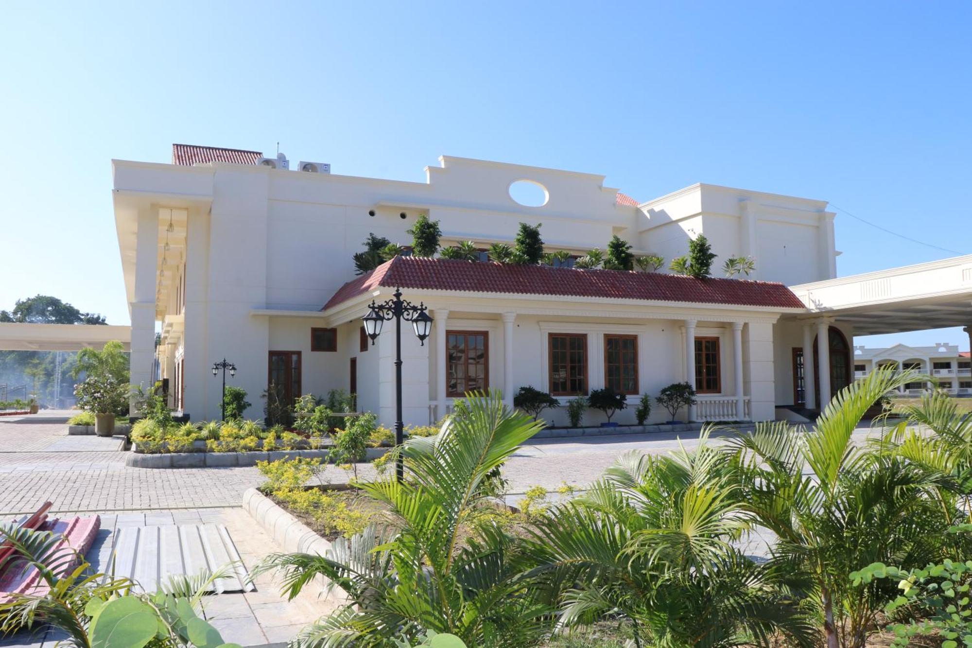 Royale De' Casa Resort Kāziranga エクステリア 写真