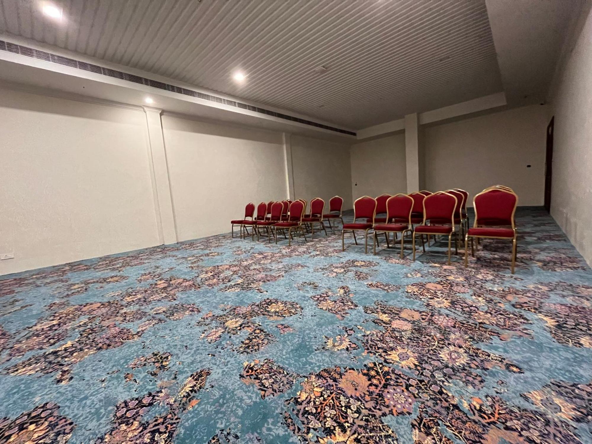 Royale De' Casa Resort Kāziranga エクステリア 写真